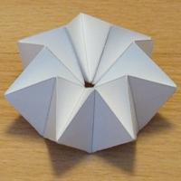 caleidociclo tetrakaidecagonale chiuso