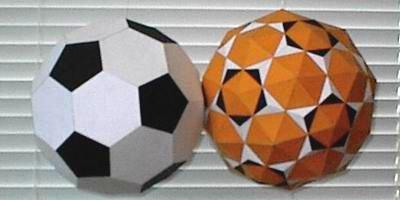 composição de icosaedro truncado e dodecaedro pentakis