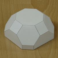 meio cuboctaedro truncado