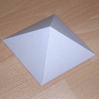 Paper model rhombic pyramid